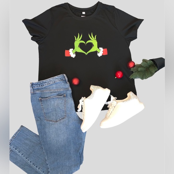 🎄Hooby Dooby Whatty?! Grinch Tee - Picture 2 of 2